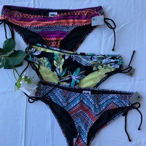 Mossino Buttons Beach bundle Buttons Size Small 3 bikinis buttons Size Small